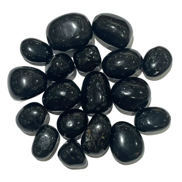 69ce19770a7a0d93526d1a197d66dec72d414d7f3c02deea5725a34cbfe37f91.jpeg Pierre roulée de Tourmaline Noire – Protection et purification énergétique